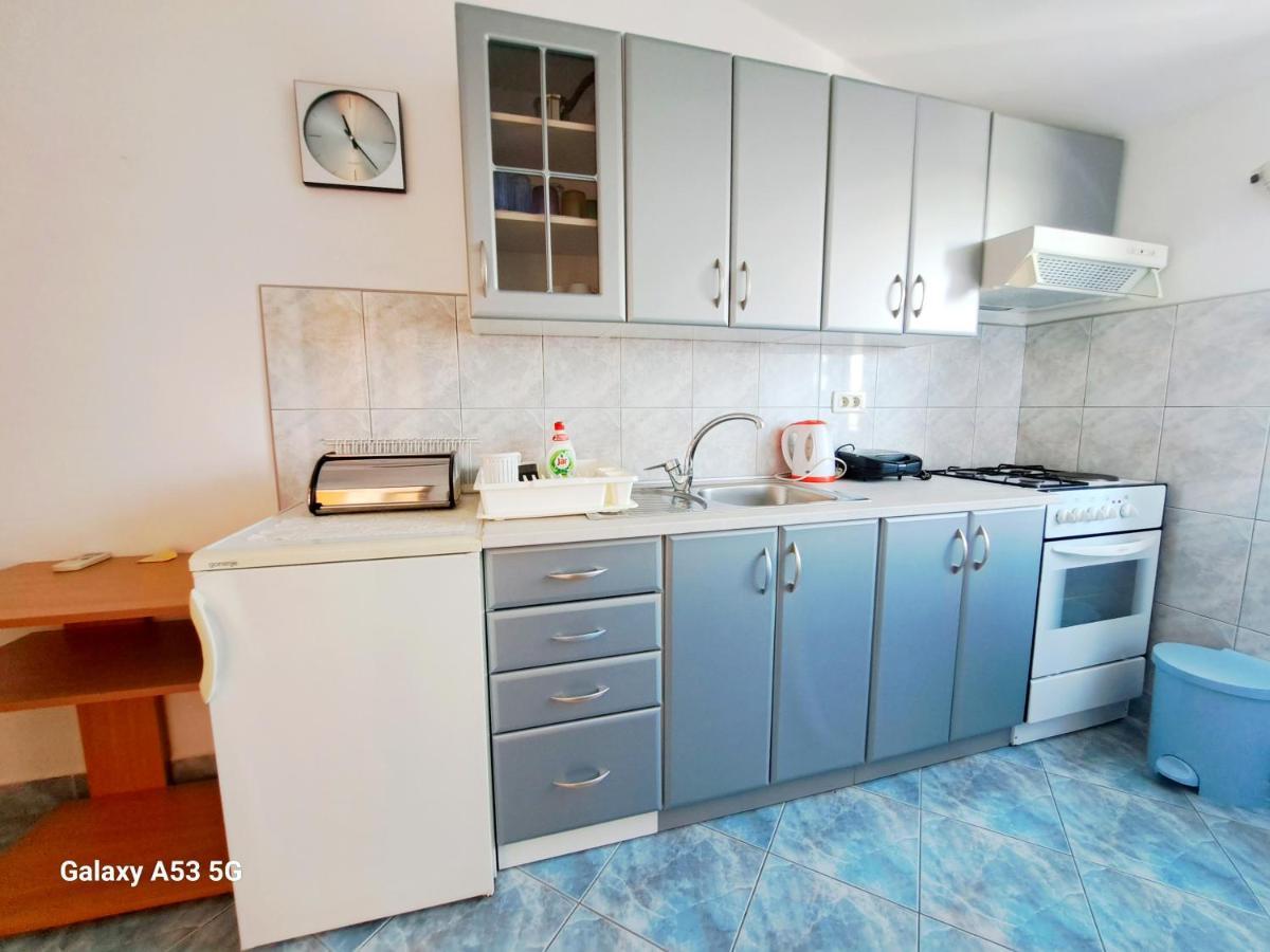 شقة Aparments Orange & Blue فاجانا المظهر الخارجي الصورة