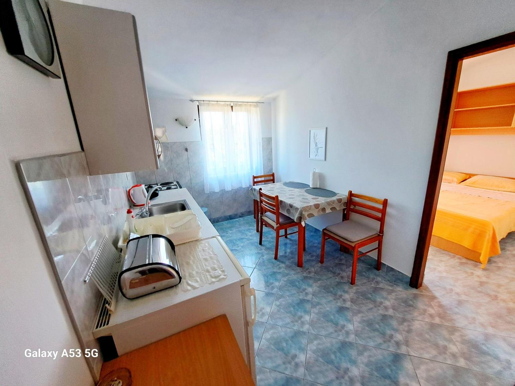شقة Aparments Orange & Blue فاجانا المظهر الخارجي الصورة